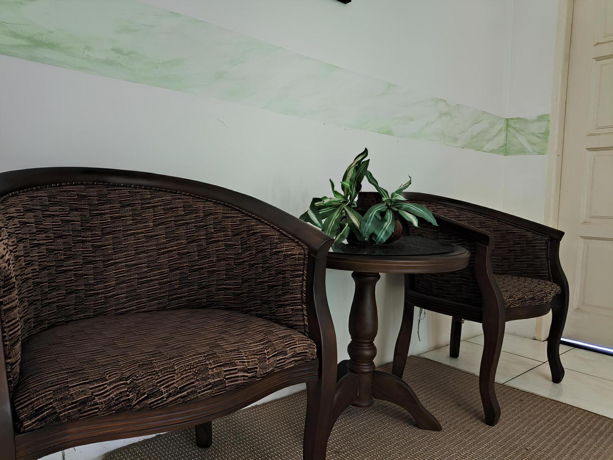 Natol Homestay - Kuching Home Penthouse Airport Road Exterior foto